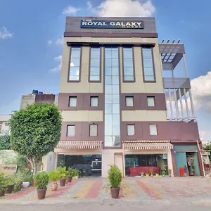 Oyo Townhouse 604 The Royal Galaxy Hotel